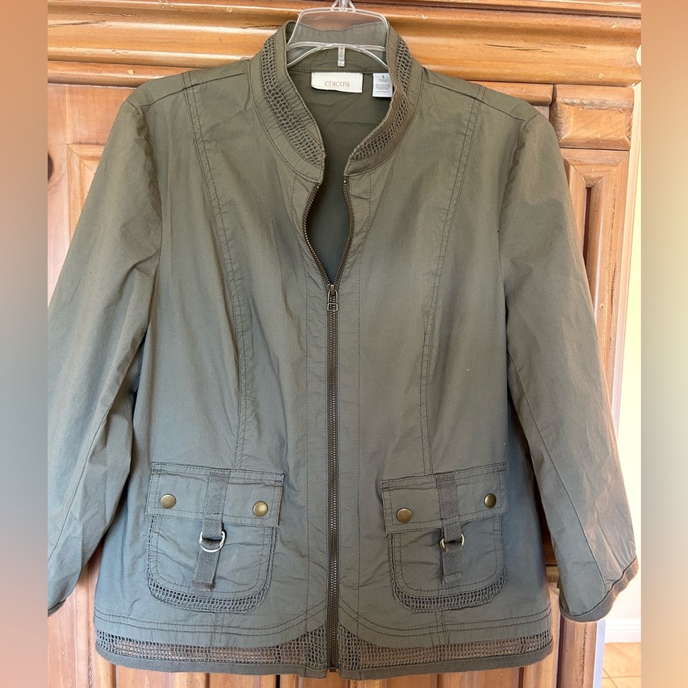 Chico’s 3/4 sleeve, olive green light weight jacket, like new, size one